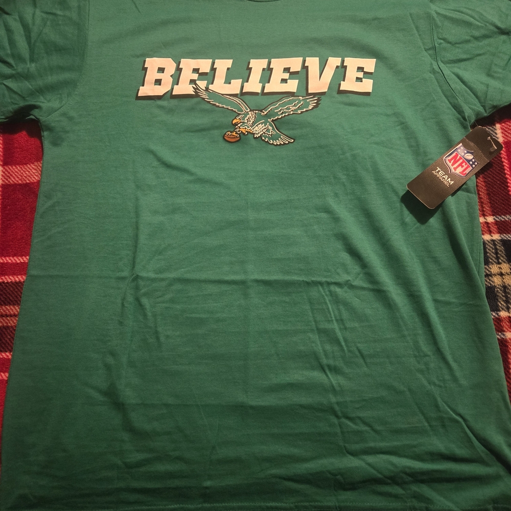 NFL Green 'Believe' Men's Shirt